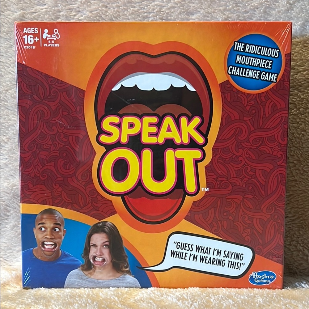 HASBRO Speak Out Game